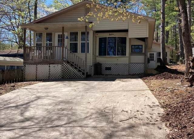 Property at 82 Magnificent Way, Cleveland, GA 30528, 3 beds, 2 baths