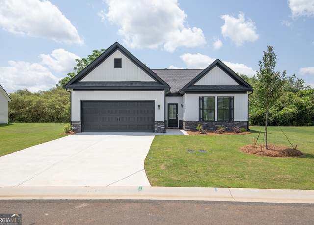 Property at 104 Breakwater Way, Perry, GA 31069, 3 beds, 2 baths
