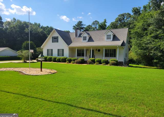 Property at 424 Ivey Edwards Ln, Mcdonough, GA 30253, 3 beds, 2.5 baths
