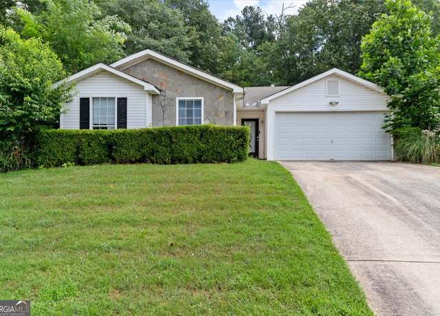 Property at 122 Lake Ter, Mcdonough, GA 30253, 3 beds, 2 baths