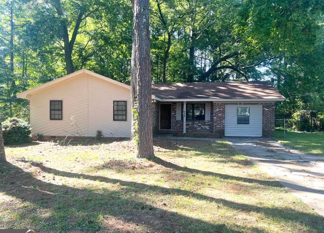 Property at 556 Roy Huie Rd, Riverdale, GA 30274, 3 beds, 2 baths