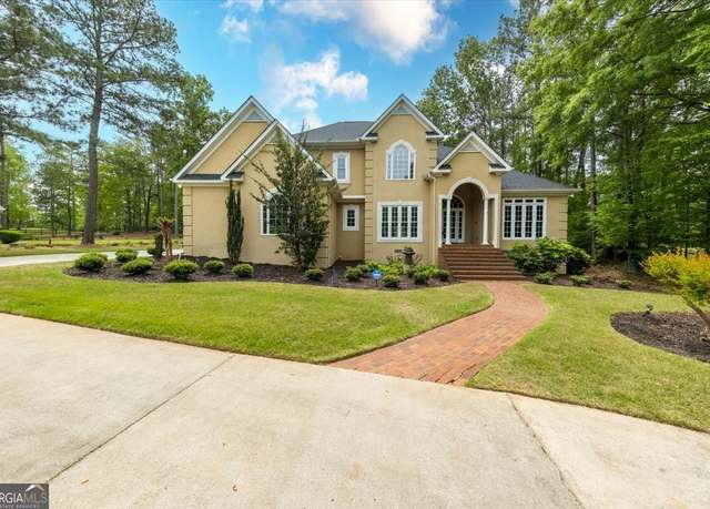 Property at 160 Barrington Hall Dr, Macon, GA 31220, 4 beds, 3.5 baths