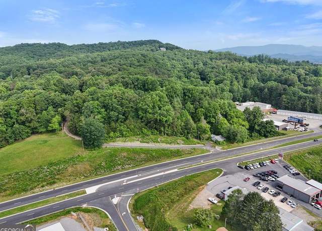 Property at 10 Clyde Curtis Dr, Hayesville, NC 28904