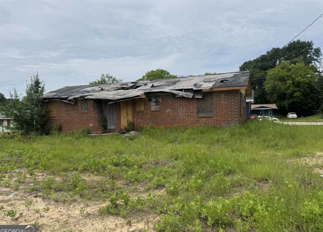 Property at 717 Patton Ave, Macon, GA 31204, 4 beds, 2 baths
