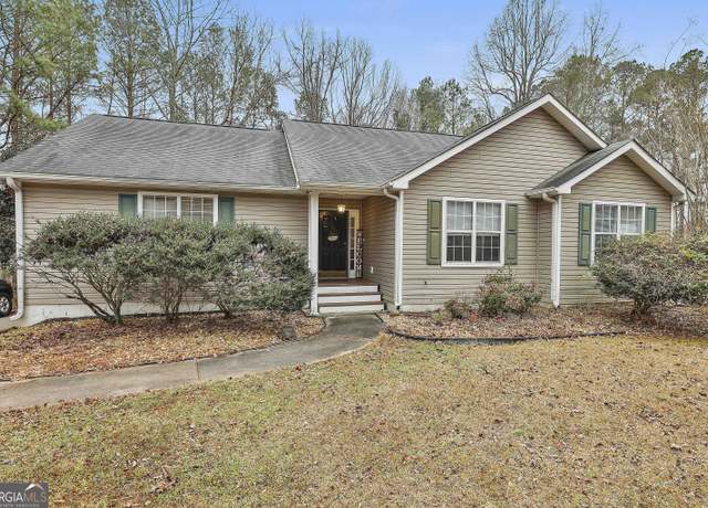 Property at 283 Sawgrass Manor Dr, Newnan, GA 30265, 3 beds, 2 baths