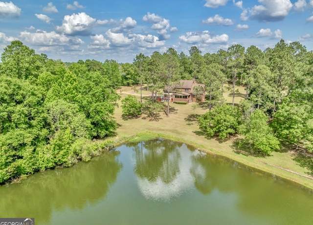 Property at 490 Turner Cir, Dudley, GA 31022, 4 beds, 3.5 baths