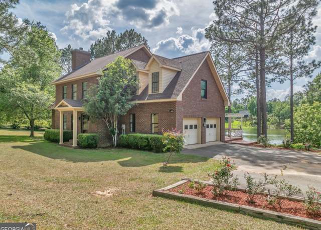 Property at 490 Turner Cir, Dudley, GA 31022, 4 beds, 3.5 baths