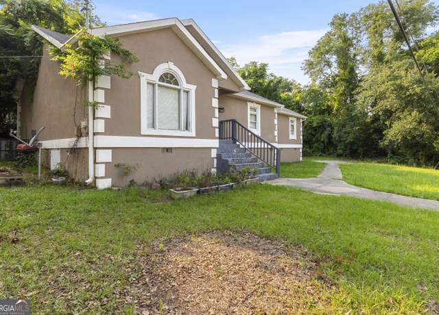 Property at 2105 Mutual Ave, Macon, GA 31204, 4 beds, 2 baths