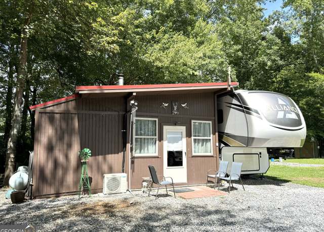 Property at 279 Leisure Acres Dr, Cleveland, GA 30528, 1 bed, 1 bath