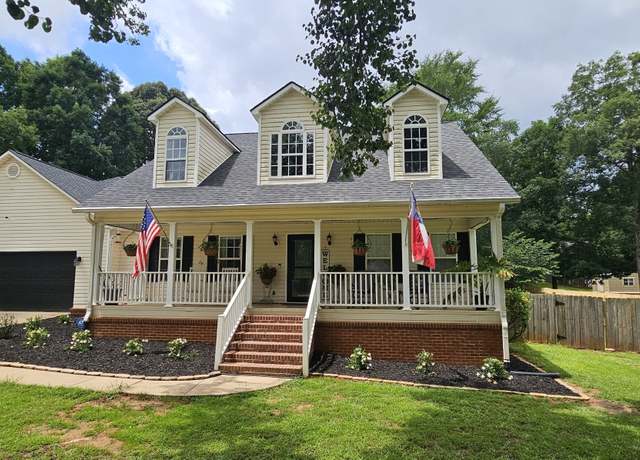 Property at 240 Southern Walk Dr, Milledgeville, GA 31061, 4 beds, 3 baths