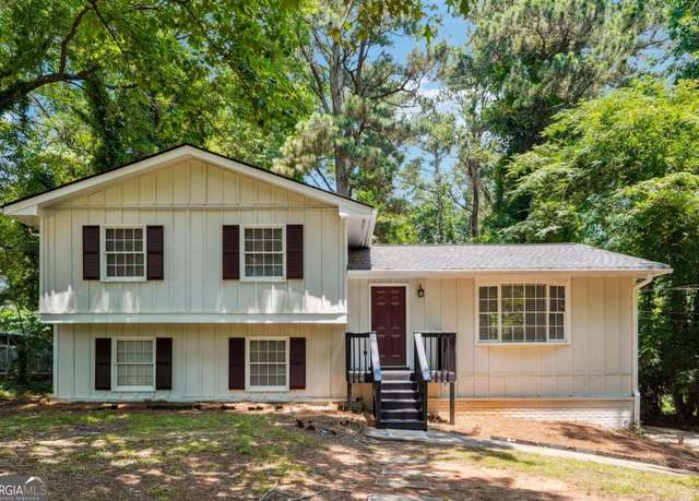 Property at 234 Kenilworth Cir, Stone Mountain, GA 30083, 6 beds, 3 baths