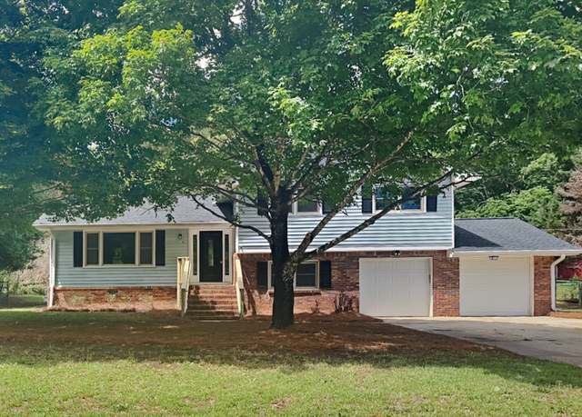 Property at 1102 Tony Valley Dr SE, Conyers, GA 30013, 3 beds, 2 baths