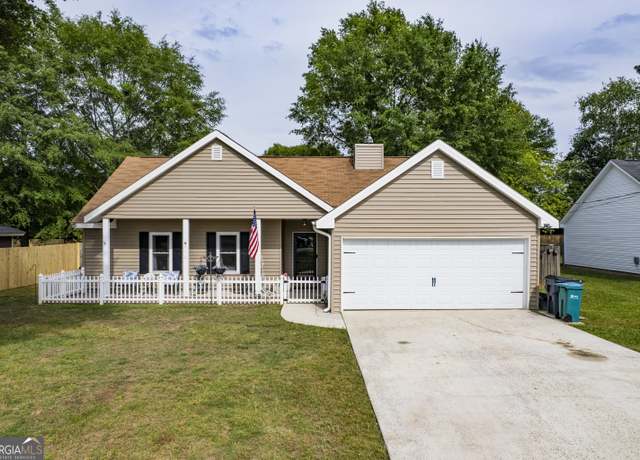 Property at 1416 Parkway Dr, Perry, GA 31069, 3 beds, 2 baths