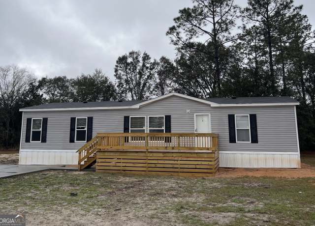 Property at 4720 Otter Creek Cir, Blackshear, GA 31516, 3 beds, 2 baths