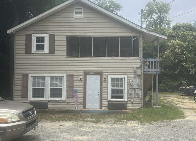 Property at 878 Roseview Dr, Macon, GA 31217, 3 beds, 2 baths