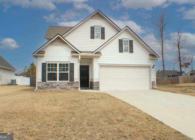 Property at 11 Oak View Dr NE, Rome, GA 30165, 3 beds, 2.5 baths