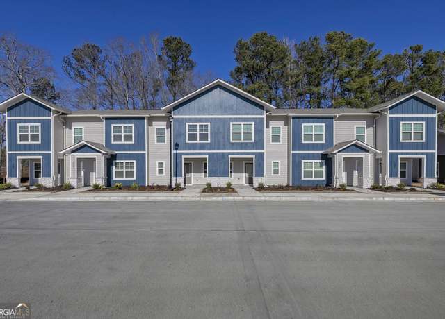 Property at 233 Rooker Dr, Lagrange, GA 30241, 2 beds, 2.5 baths