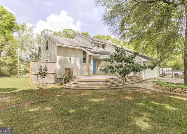 Property at 107 Waldorf Dr, Perry, GA 31069, 4 beds, 2.5 baths