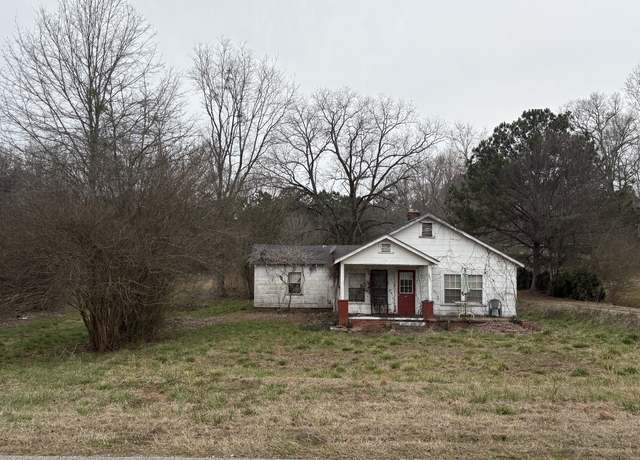 Property at 3051 Robert Hayes Rd, Lagrange, GA 30240, 3 beds, 1 bath
