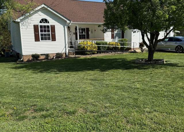 Property at 182 Boxer Ln, Rock Spring, GA 30739, 3 beds, 2.5 baths