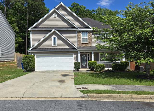 Property at 590 Dot Dr, Atlanta, GA 30349, 4 beds, 2.5 baths