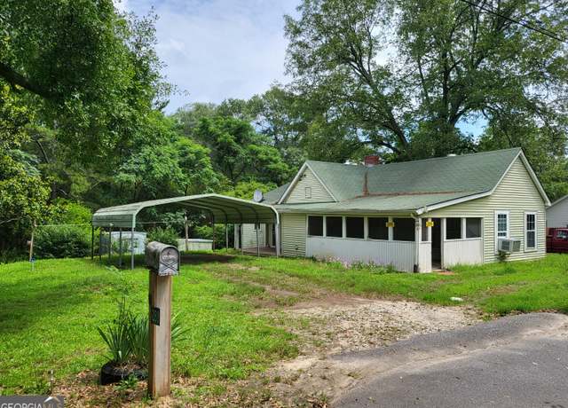 Property at 288 7th Ave, Winder, GA 30680, 2 beds, 1 bath