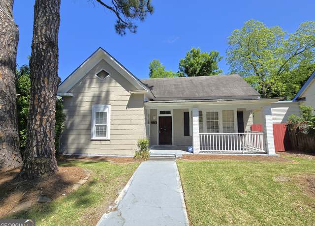 Property at 656 Woolfolk St, Macon, GA 31217, 2 beds, 2 baths