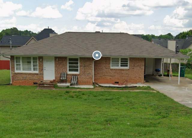 Property at 8448 Taylor Rd, Riverdale, GA 30274, 3 beds, 1.5 baths