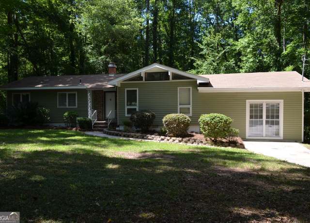 Property at 2186 Natsihi Trl, Macon, GA 31220, 3 beds, 2 baths
