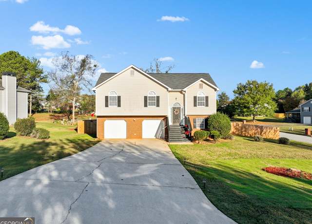 Property at 5284 Benjamin Trl, Ellenwood, GA 30294, 5 beds, 3 baths