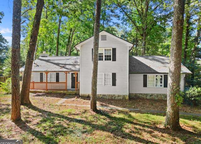 Property at 2826 Whippoorwill Cir, Duluth, GA 30097, 3 beds, 2 baths