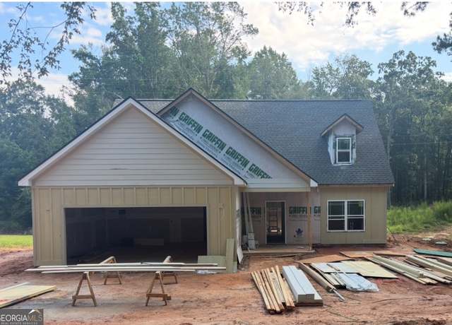 Property at 400 Four Points Rd, Jackson, GA 30233, 3 beds, 2.5 baths