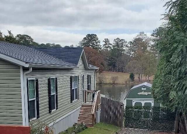 Property at 259 Lakeshore Dr, Jackson, GA 30233, 2 beds, 2 baths