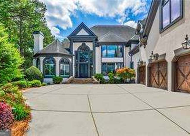 Property at 1114 Waterford Green Pt, Marietta, GA 30068, 6 beds, 7 baths