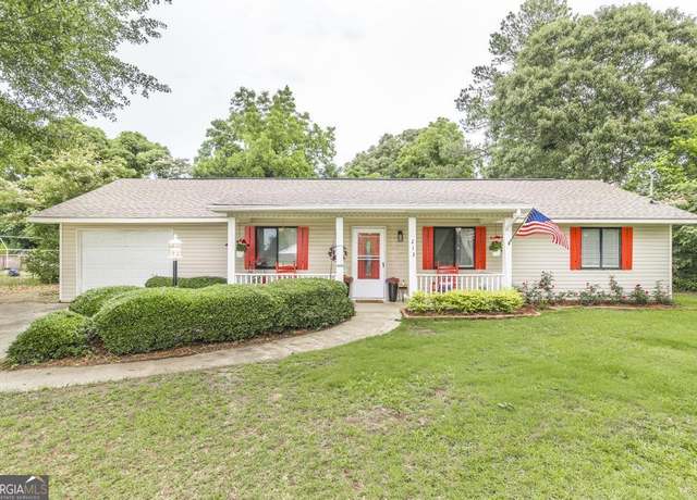 Property at 213 Feagin Mill Rd, Warner Robins, GA 31088, 3 beds, 2 baths