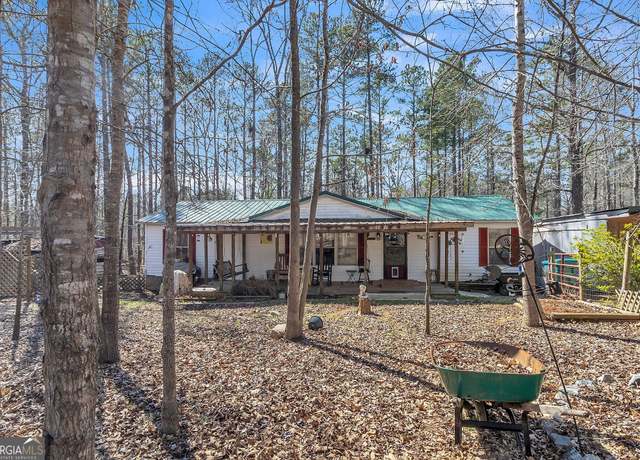 Property at 408 Island Creek Dr W, Sparta, GA 31087, 3 beds, 2 baths