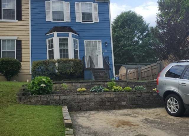Property at 2540 Picardy Cir N Unit B, South Fulton, GA 30349, 2 beds, 2.5 baths