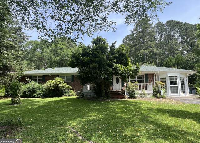 Property at 520 Mcdonough Rd, Hampton, GA 30228, 3 beds, 2 baths