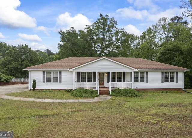 Property at 674 Yancey Rd, Arnoldsville, GA 30619, 5 beds, 3 baths