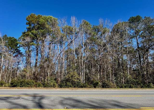 Property at 718 N Columbia Ave, Rincon, GA 31326