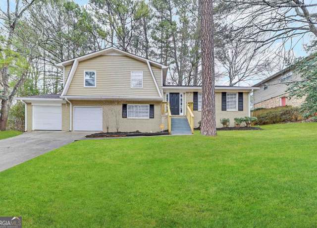 Property at 4183 Northstrand Dr, Decatur, GA 30035, 3 beds, 2.5 baths