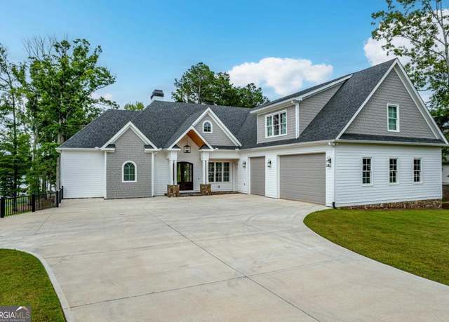 Property at 175 Harmony Bay Dr, Eatonton, GA 31024, 6 beds, 5 baths