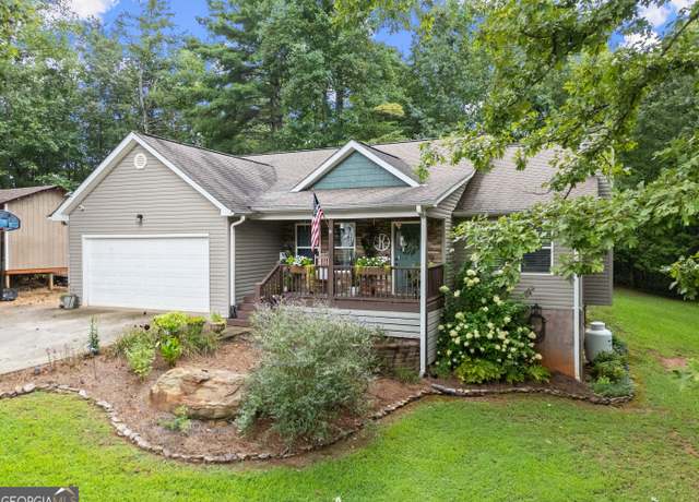 Property at 188 Southern Estates Dr, Clarkesville, GA 30523, 3 beds, 2 baths