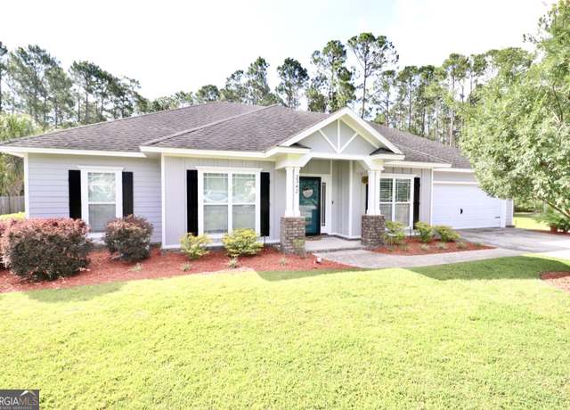 Property at 3342 Norton Pl, Valdosta, GA 31605, 5 beds, 3.5 baths