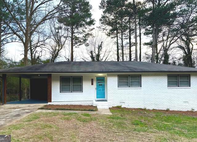 Property at 4371 Aldergate Dr, Decatur, GA 30035, 3 beds, 1.5 baths
