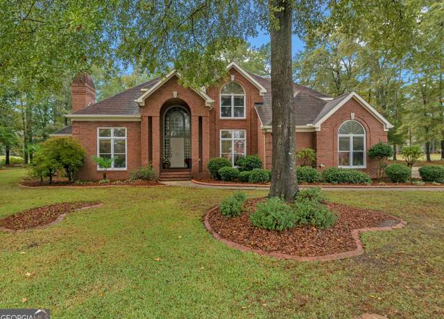 Property at 113 Club Ct, Warner Robins, GA 31088, 4 beds, 3.5 baths