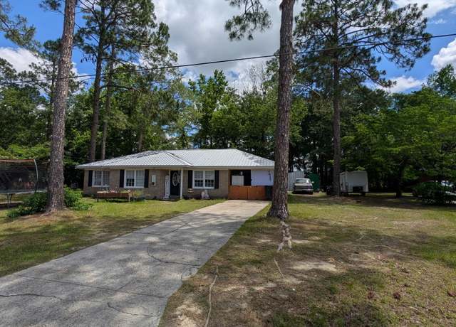 Property at 103 Harwood St, Statesboro, GA 30458, 3 beds, 2 baths