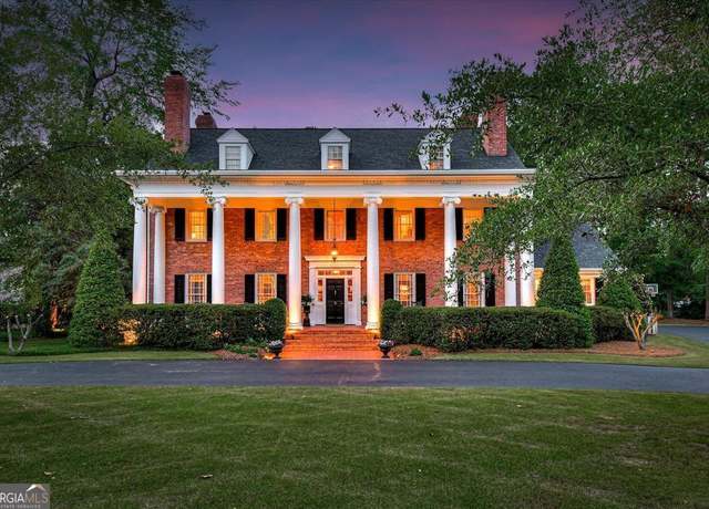 Property at 5 Prather Woods Ln, Augusta, GA 30909, 6 beds, 5.5 baths