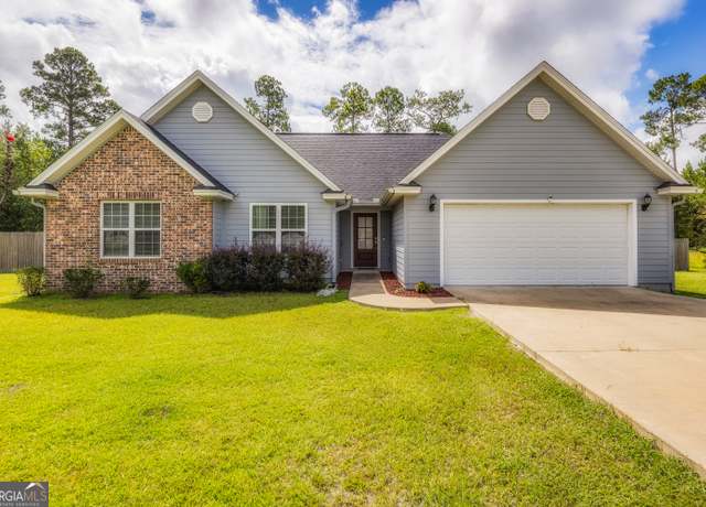 Property at 111 Jenny Ct, Folkston, GA 31537, 3 beds, 2 baths