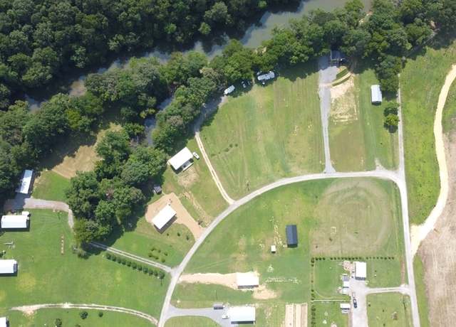 Property at 13 COUNTY Road 1042, Centre, AL 35960, 1 bed, 1 bath